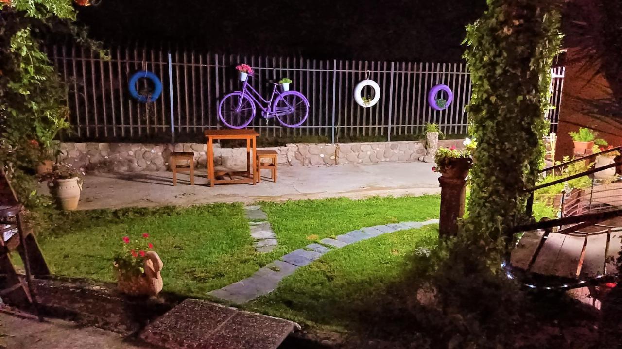 Il Laghetto Bed & Breakfast Castrovillari Bagian luar foto