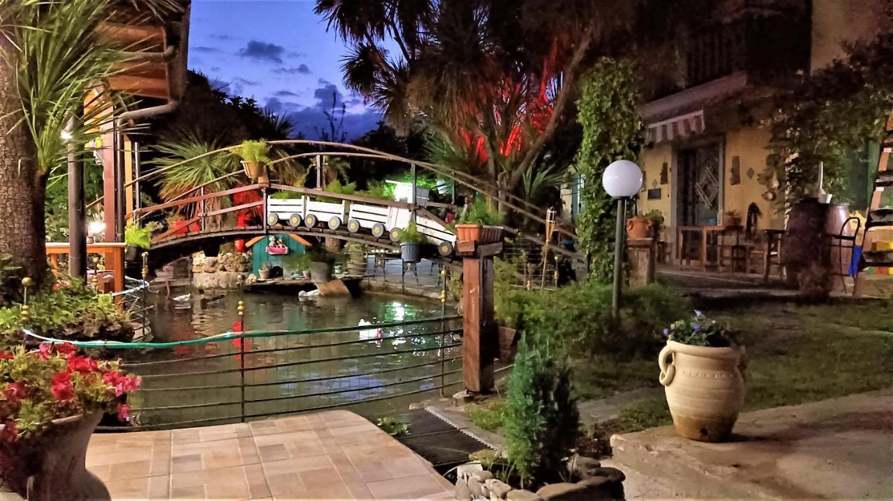 Il Laghetto Bed & Breakfast Castrovillari Bagian luar foto
