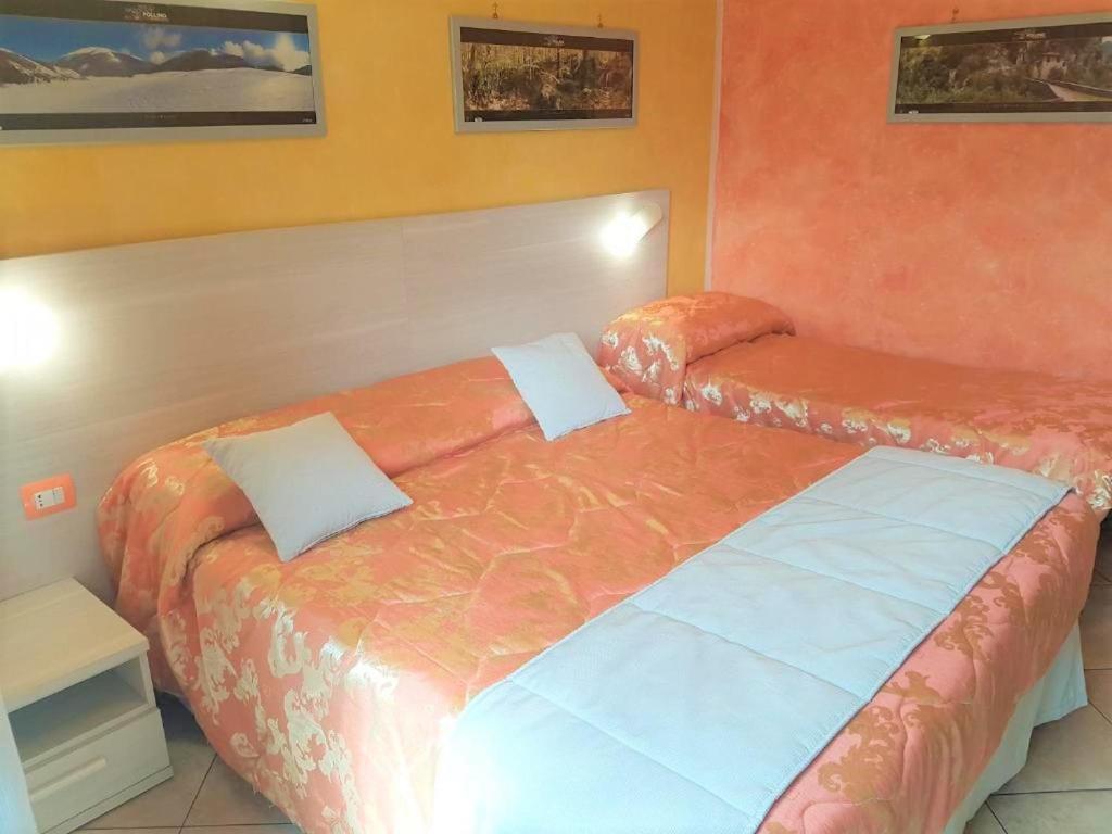 Il Laghetto Bed & Breakfast Castrovillari Bagian luar foto