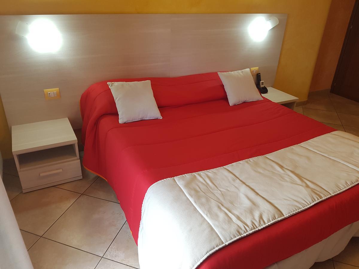 Il Laghetto Bed & Breakfast Castrovillari Bagian luar foto